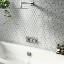 Nuie - Square Slimline Freeflow Bath Filler